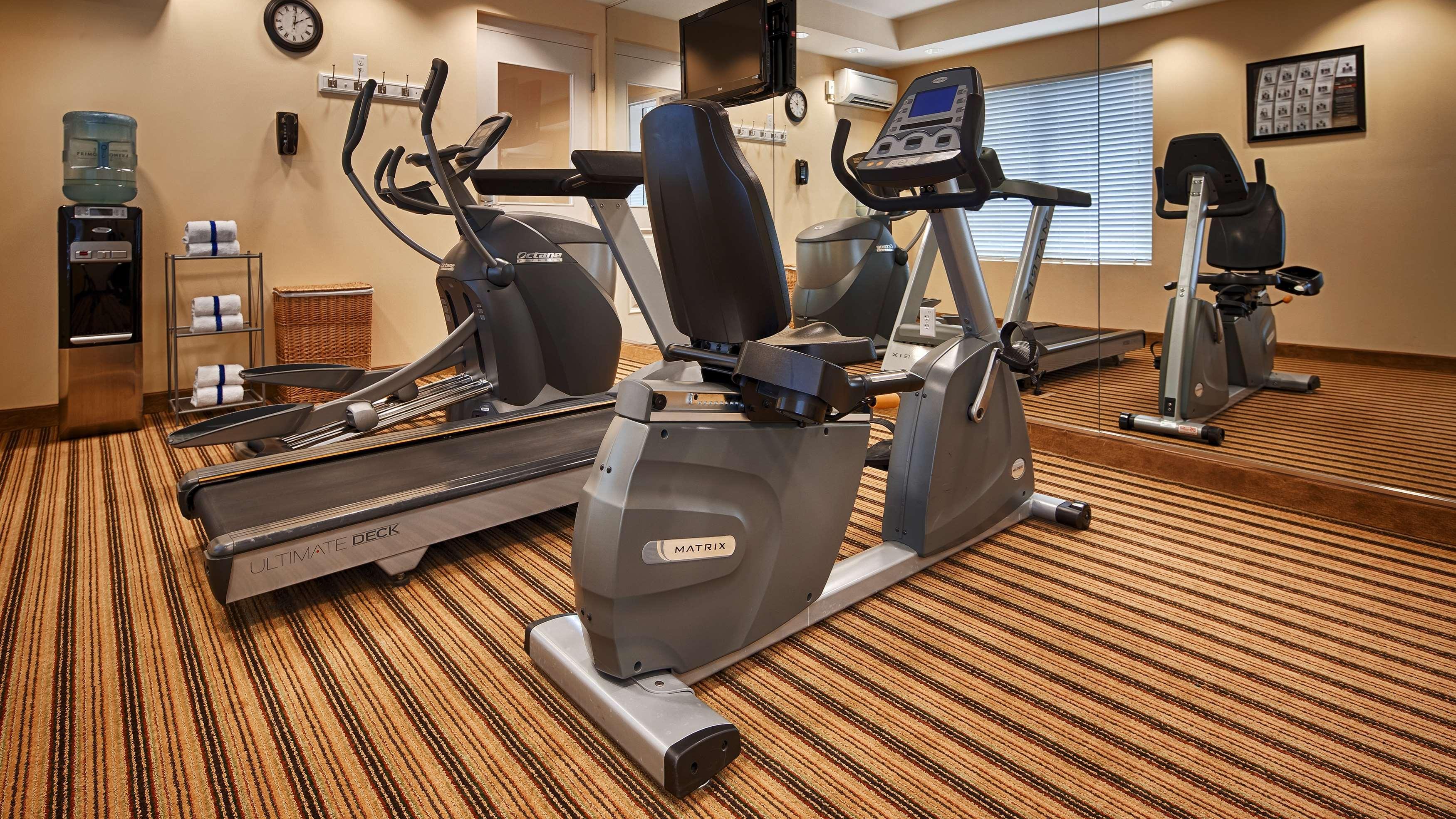 Best Western Plus Westgate Inn And Suites Леланд Экстерьер фото